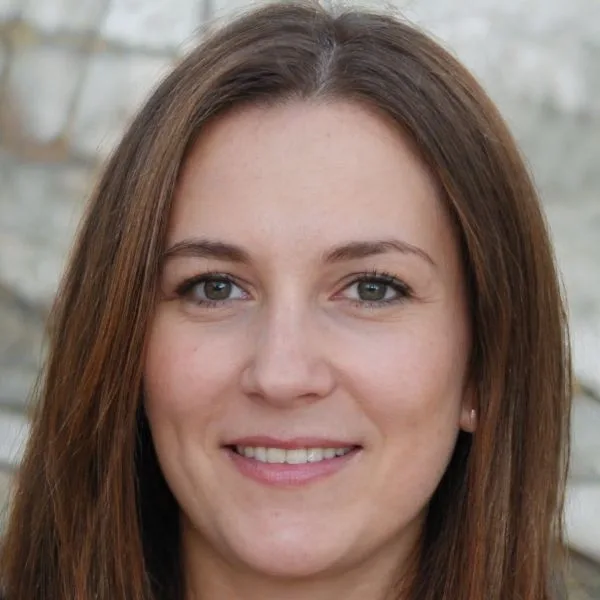 Nerea Arrieta, cliente de Puertas Pamplona